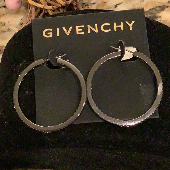 Gorgeous Givenchy Black Cubic Earrings 🖤🖤🖤NWT - Picture 2 of 6